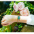 LolaRose欧米学生女性腕時計シンプロでファンシーのでライトカージュの女性石創意英表ins軽奢小衆孔雀石緑方形表旗艦店LR 4122(20 mm盤ミラノネルスチール帯)